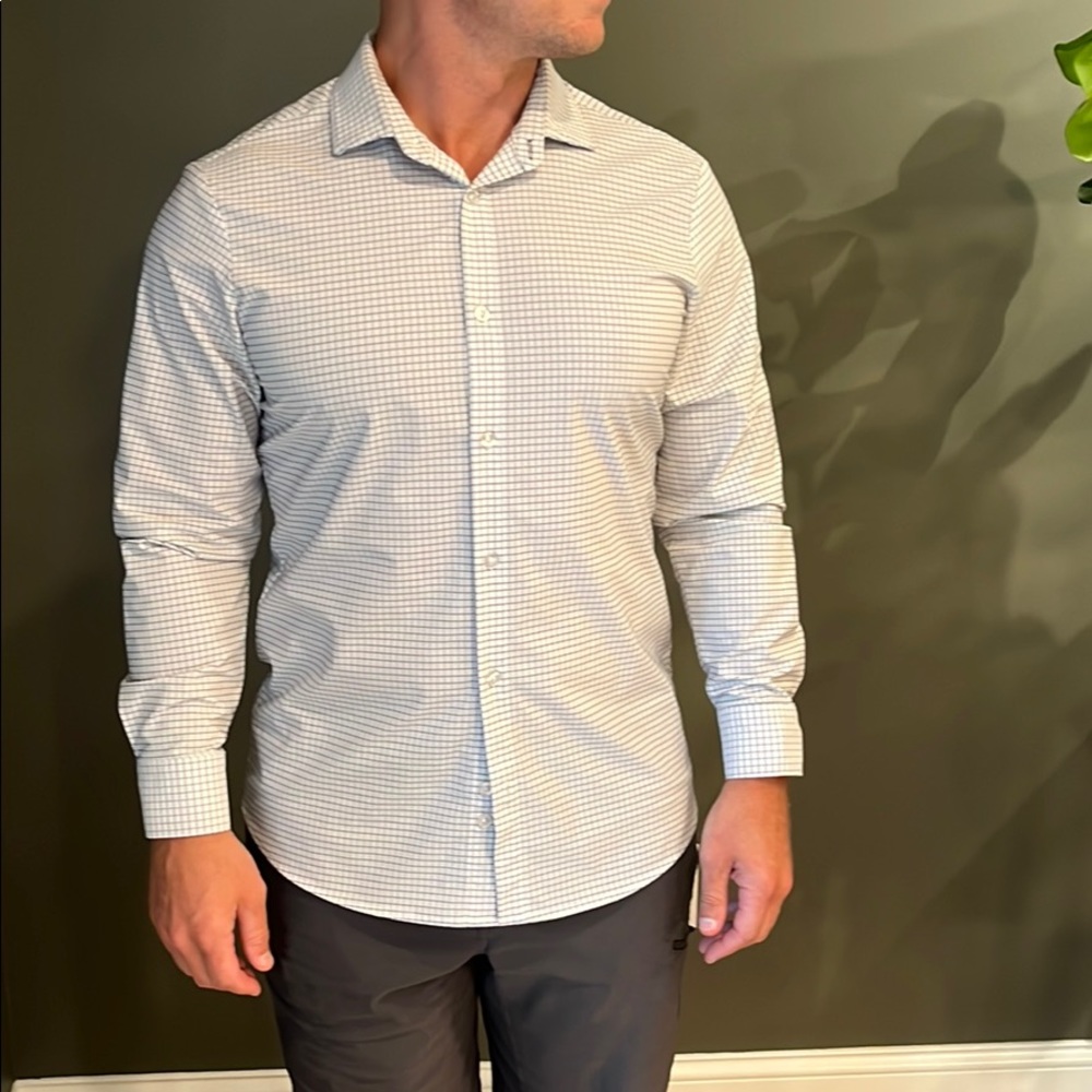 Mizzen and Main Button Down - Slim Fit Large